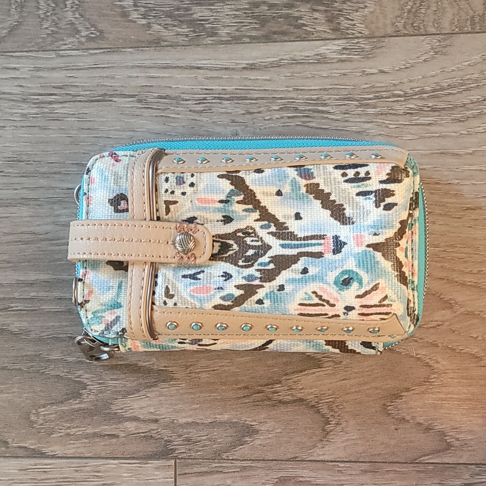 Sakroots wallet/phone case